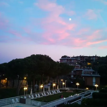 Aparthotel Beautiful Panorama 3*